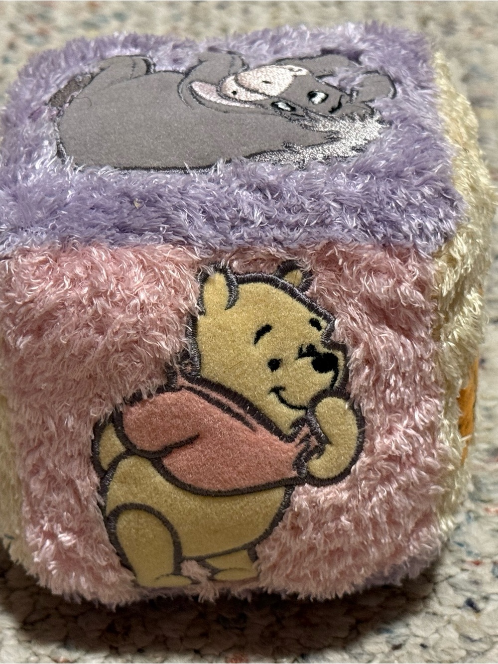 Disney World Toy Pastel Plush Stuffed Jingle Rattle Chime Baby Cube Toy 6" Pooh